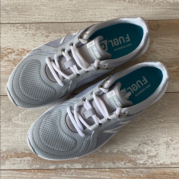 NWT New Balance Womens Trainers Fuel Core - Picture 4 of 8